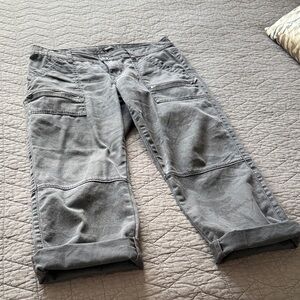 Very cute! Gray / Blueish Camo Cargo Pants